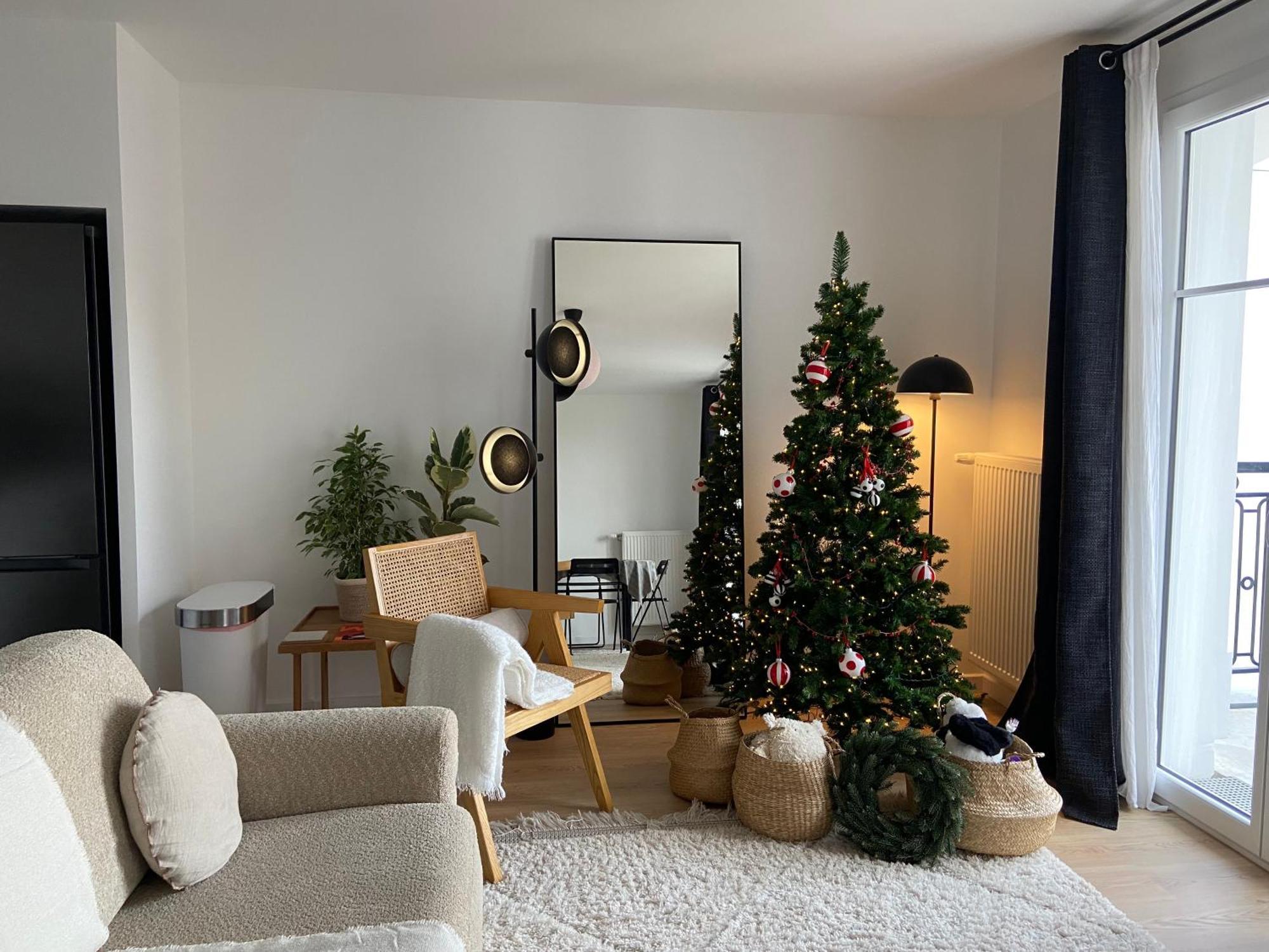 Apartament Disneyland Minimalist Lifestyle - 5 Pax Serris Zewnętrze zdjęcie